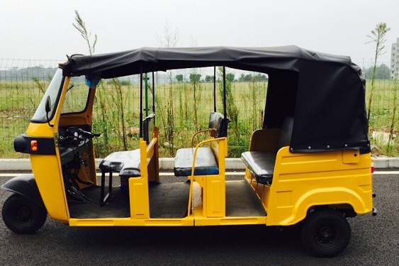 tuk-tuk